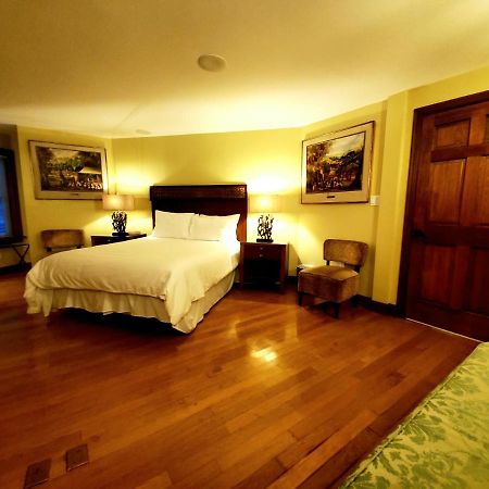 Chelsea Sun Inn Mount Bethel Kültér fotó